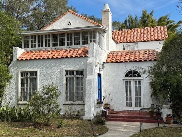 317 SLEEPY HOLLOW AVENUE