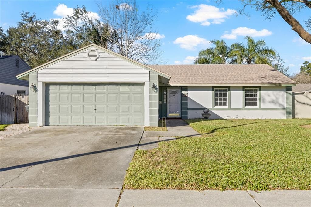 1306 COUNTRY ELM COURT