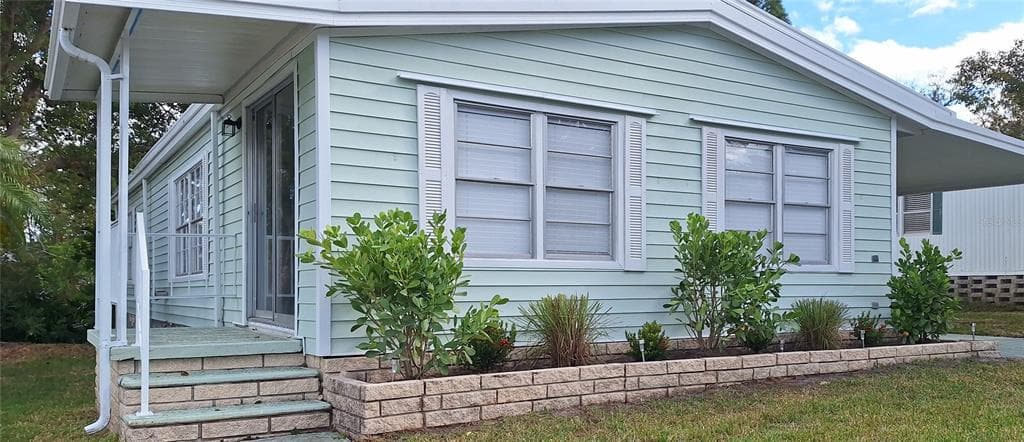 76 LIVE OAK COURT UNIT 24