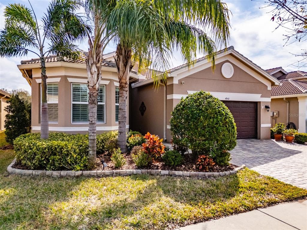 4840 GRAND BANKS DRIVE WIMAUMA, FL 33598