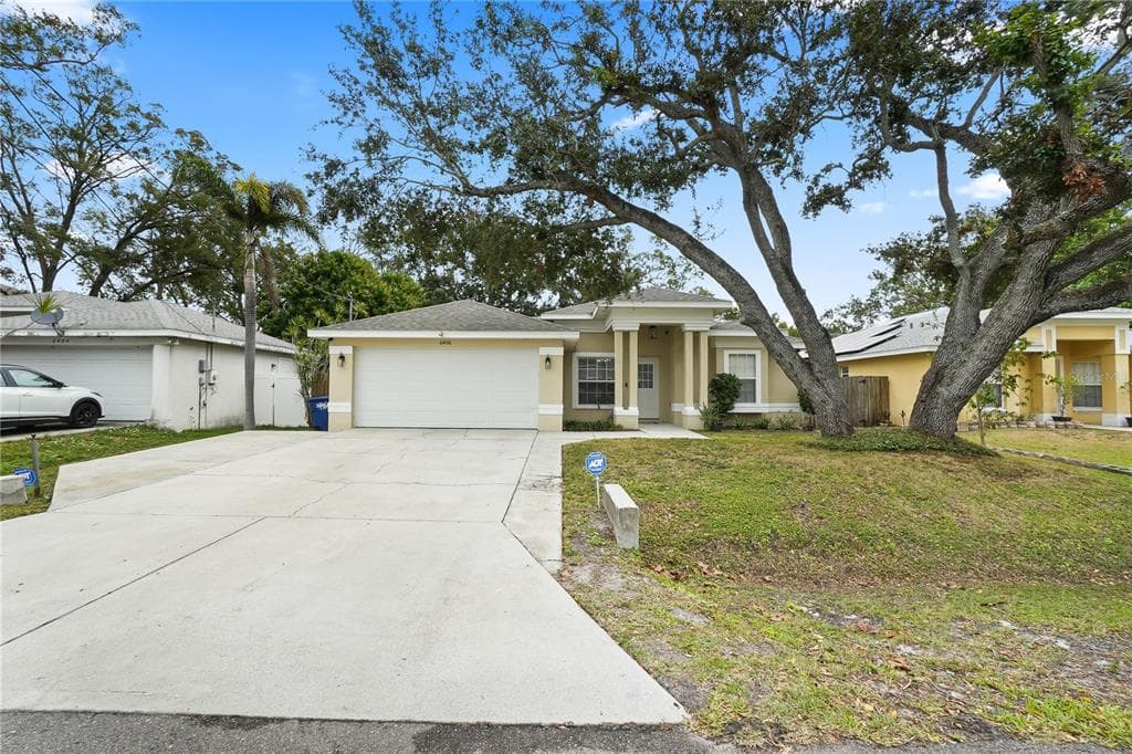 6406 S RICHARD AVENUE TAMPA, FL 33616