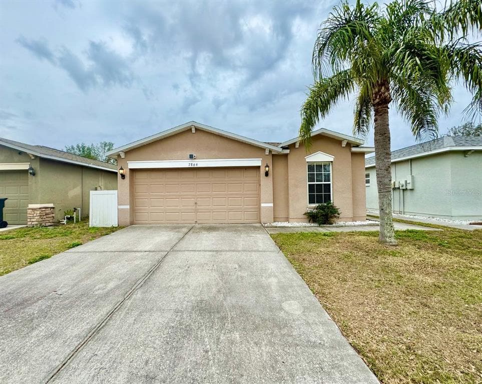 7864 CARRIAGE POINTE DRIVE GIBSONTON, FL 33534