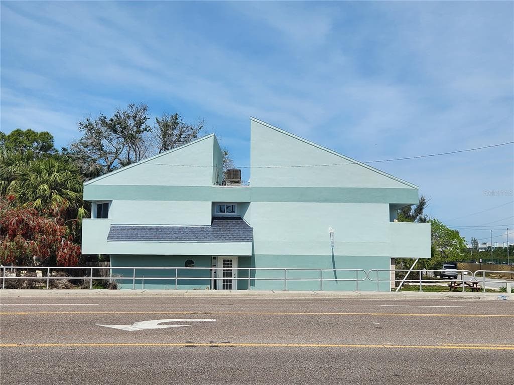 502 2ND STREET INDIAN ROCKS BEACH, FL 33785