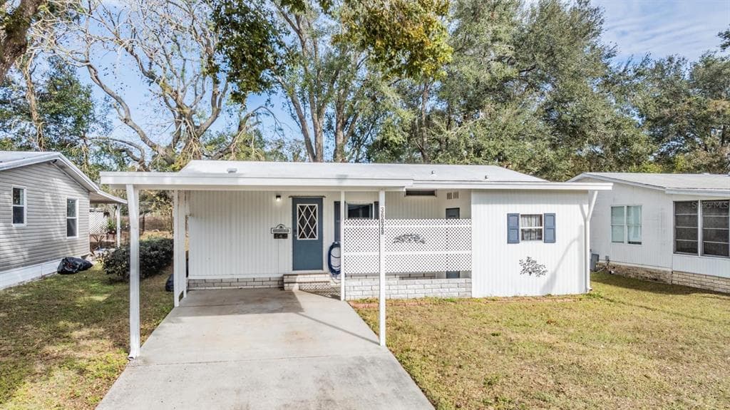 36029 ASTER AVENUE ZEPHYRHILLS, FL 33541