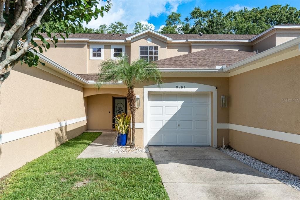 8907 CASABLANCA WAY TAMPA, FL 33626