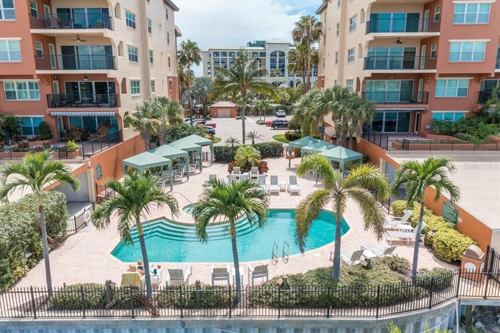 5301 GULF BOULEVARD UNIT D610 ST PETE BEACH, FL 33706