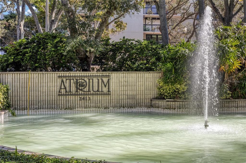 2413 BAYSHORE BOULEVARD UNIT 404 TAMPA, FL 33629