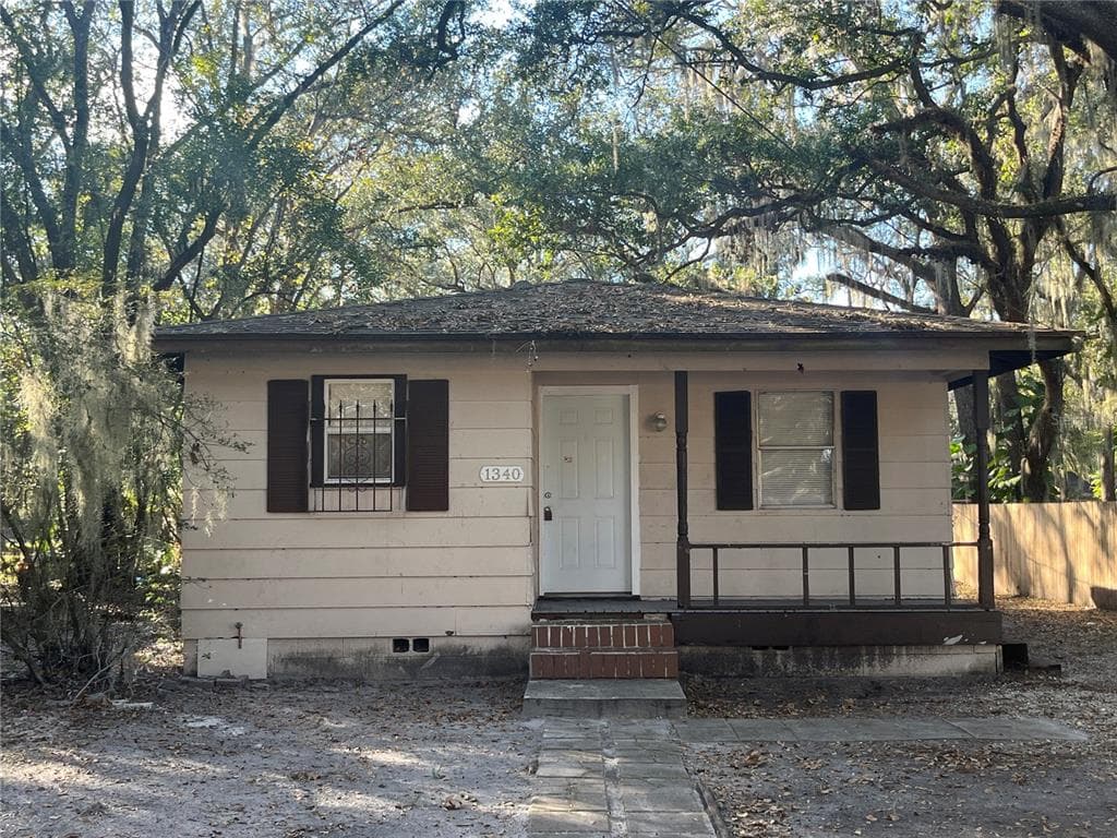 1340 S ELLIOTT STREET SANFORD, FL 32771