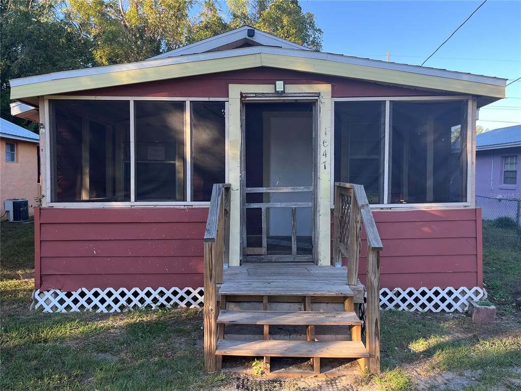 1647 SW 5TH PLACE OCALA, FL 34471