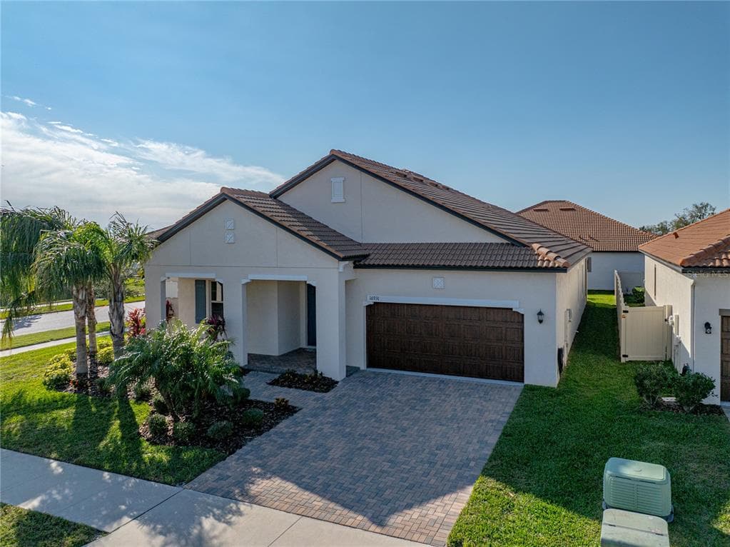 16931 SCUBA CREST STREET WIMAUMA, FL 33598