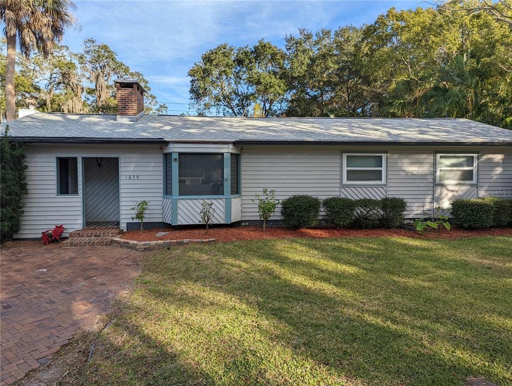 1679 SAN MATEO DRIVE DUNEDIN, FL 34698