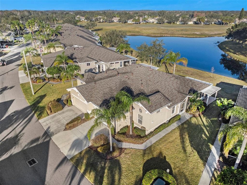 2029 INVERNESS GREENS DRIVE UNIT 2029 SUN CITY CENTER, FL 33573