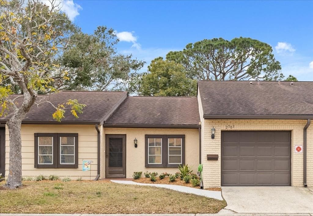 2101 SUNSET POINT ROAD UNIT 2703 CLEARWATER, FL 33765