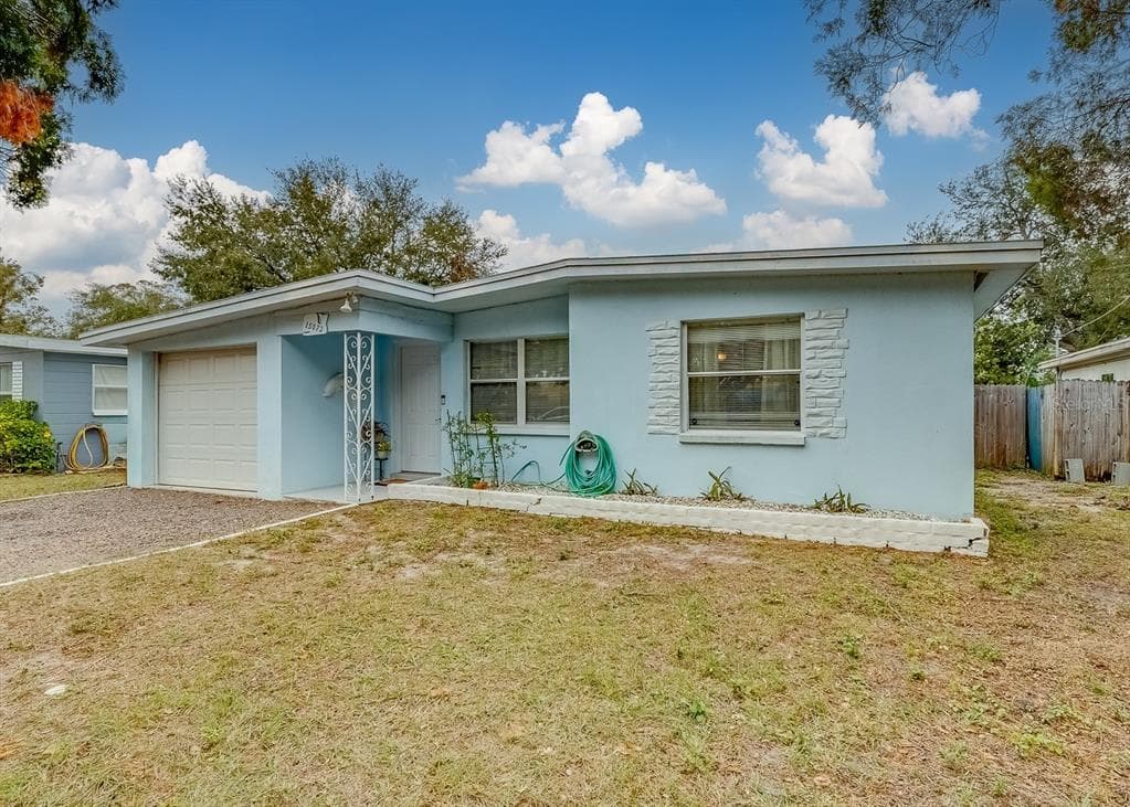 15073 HARDING AVENUE CLEARWATER, FL 33760