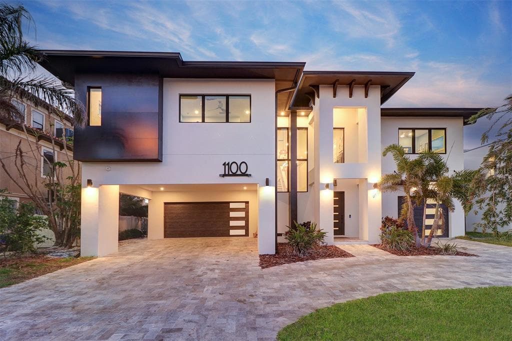 1100 BOCA CIEGA ISLE DRIVE ST PETE BEACH, FL 33706