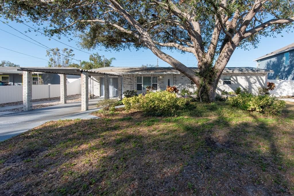 5405 S MARTIN AVENUE TAMPA, FL 33611