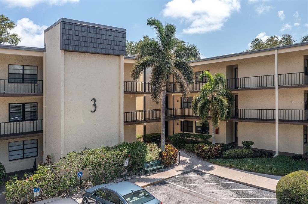 14130 ROSEMARY LANE UNIT 3302 LARGO, FL 33774