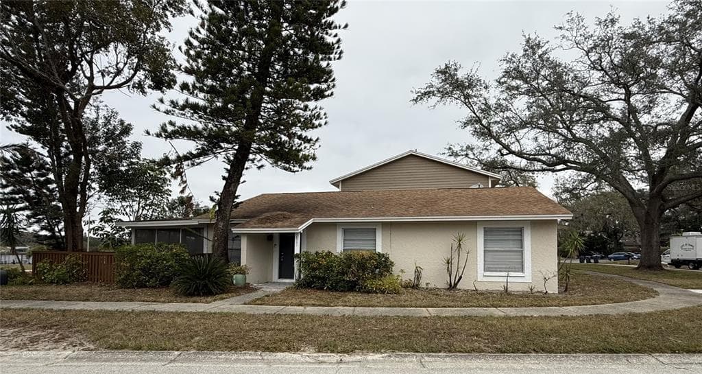 14731 PINE GLEN CIRCLE LUTZ, FL 33559