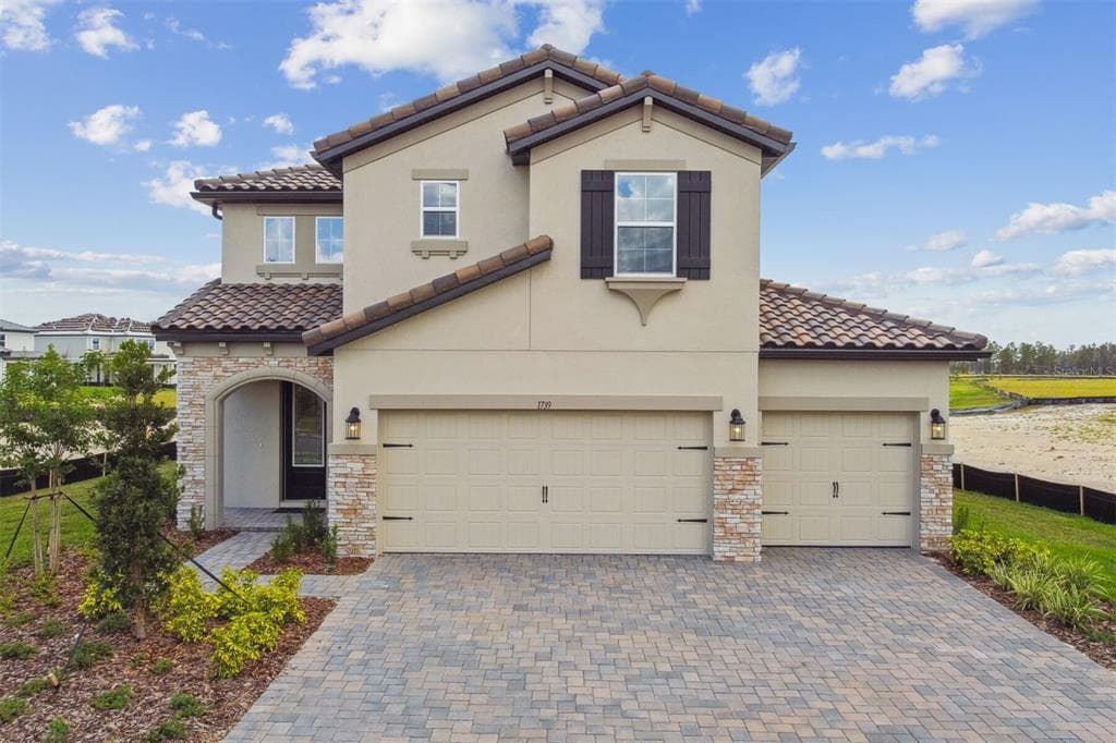 1739 SUTTONSET TRAIL ZEPHYRHILLS, FL 33541