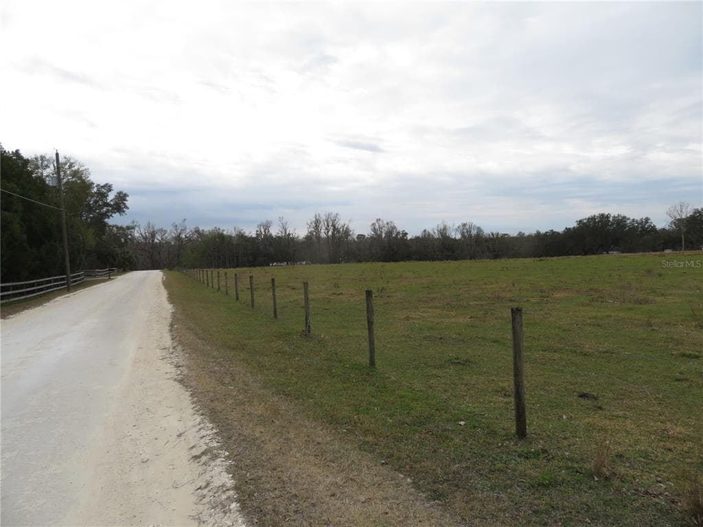 RINALDI ROAD DADE CITY, FL 33525