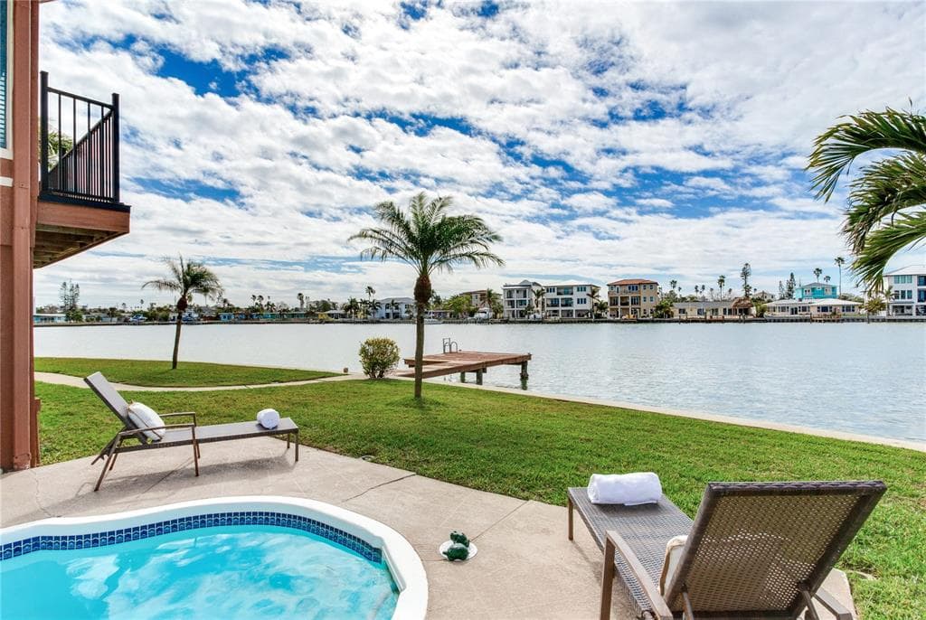 16134 4TH STREET E REDINGTON BEACH, FL 33708
