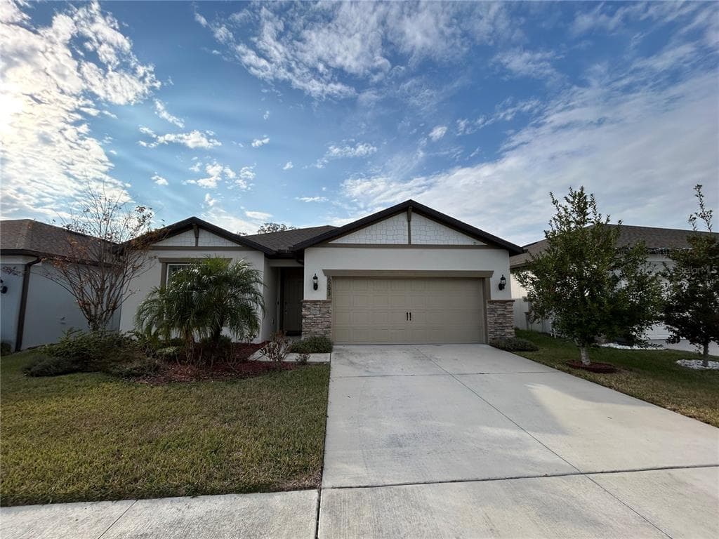 6293 BRADFORD WOODS DRIVE ZEPHYRHILLS, FL 33542