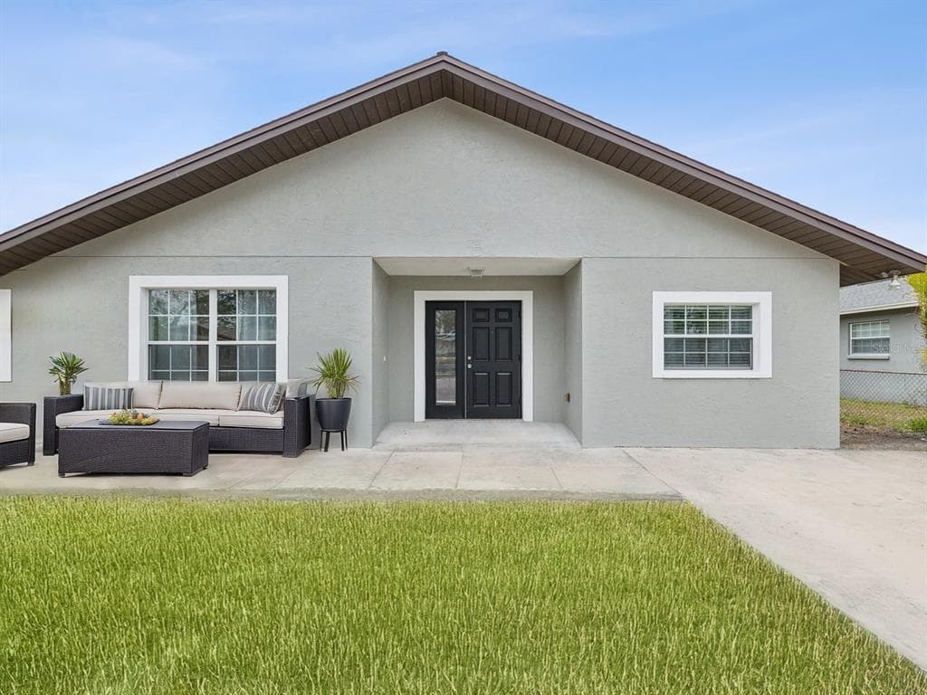 6509 S WEST SHORE CIRCLE TAMPA, FL 33616