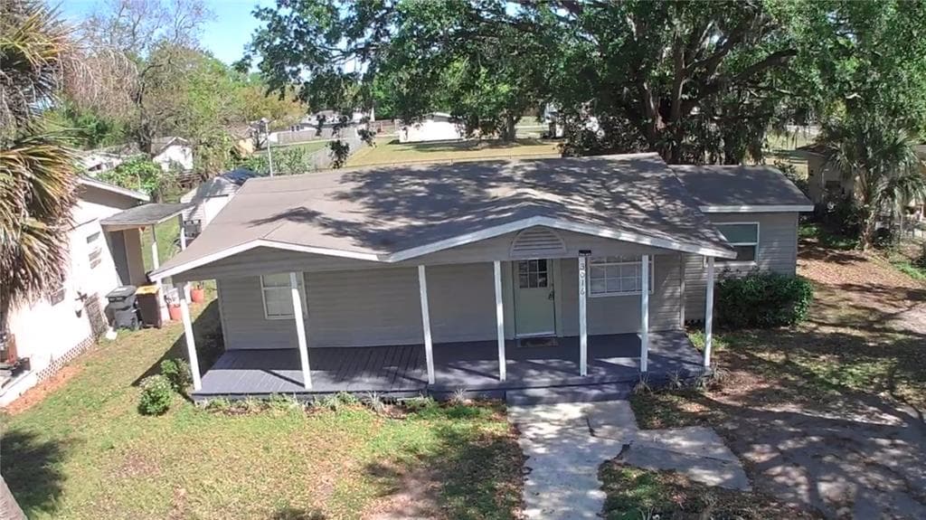 3016 HUTCHINS STREET EATON PARK, FL 33840