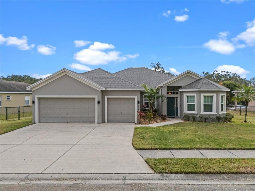3327 OAK GROVE COVE LAKELAND, FL 33812