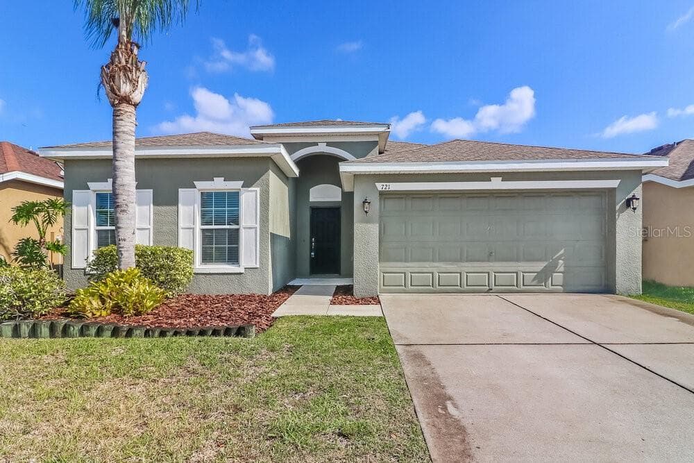 721 GRIFFEN HEIGHTS COURT RUSKIN, FL 33570