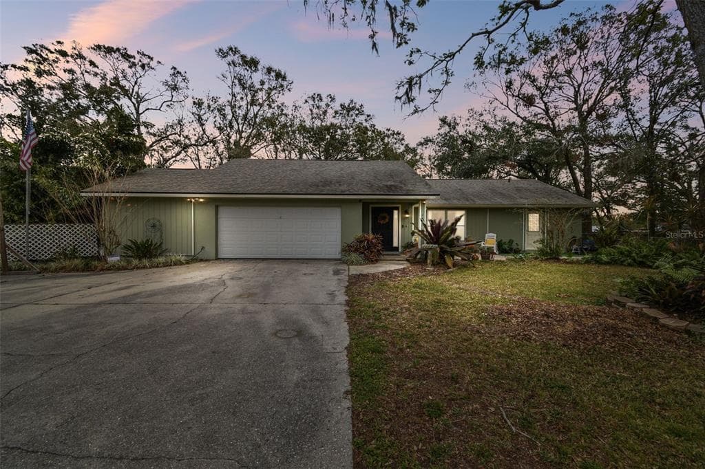 1115 154TH STREET NE BRADENTON, FL 34212