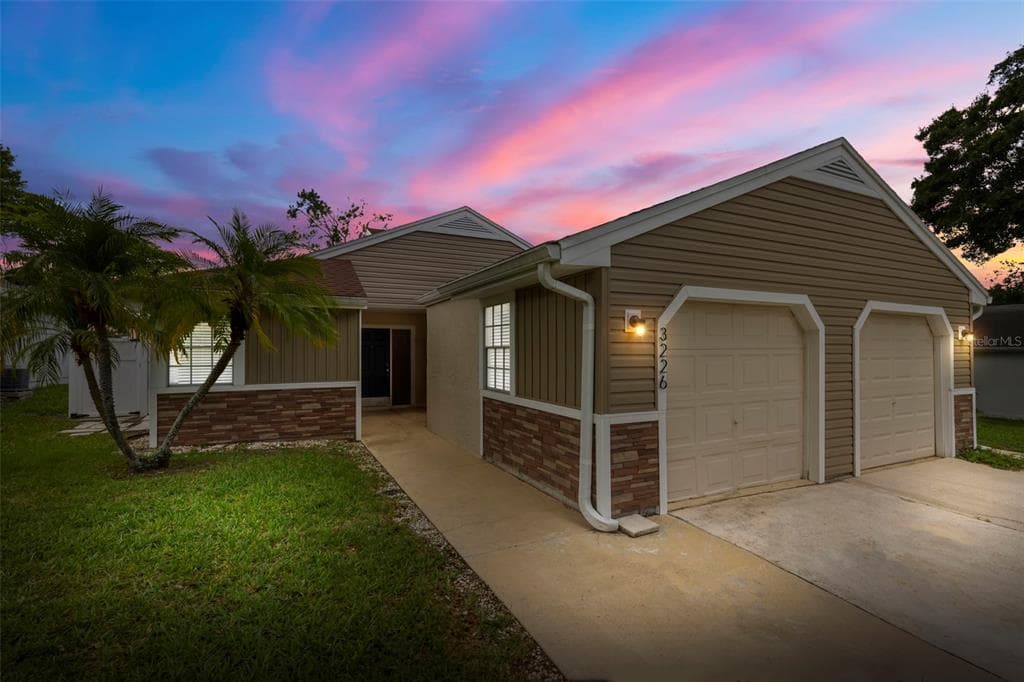 3226 CLOVERPLACE DRIVE PALM HARBOR, FL 34684