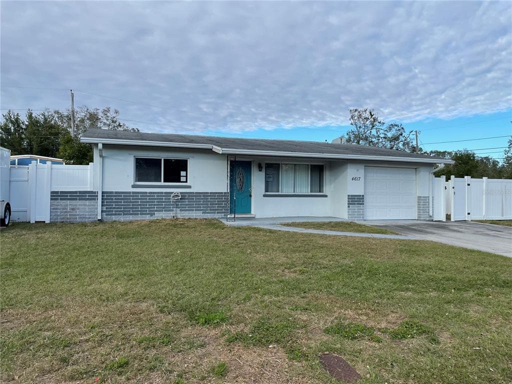4617 49TH AVENUE N ST PETERSBURG, FL 33714