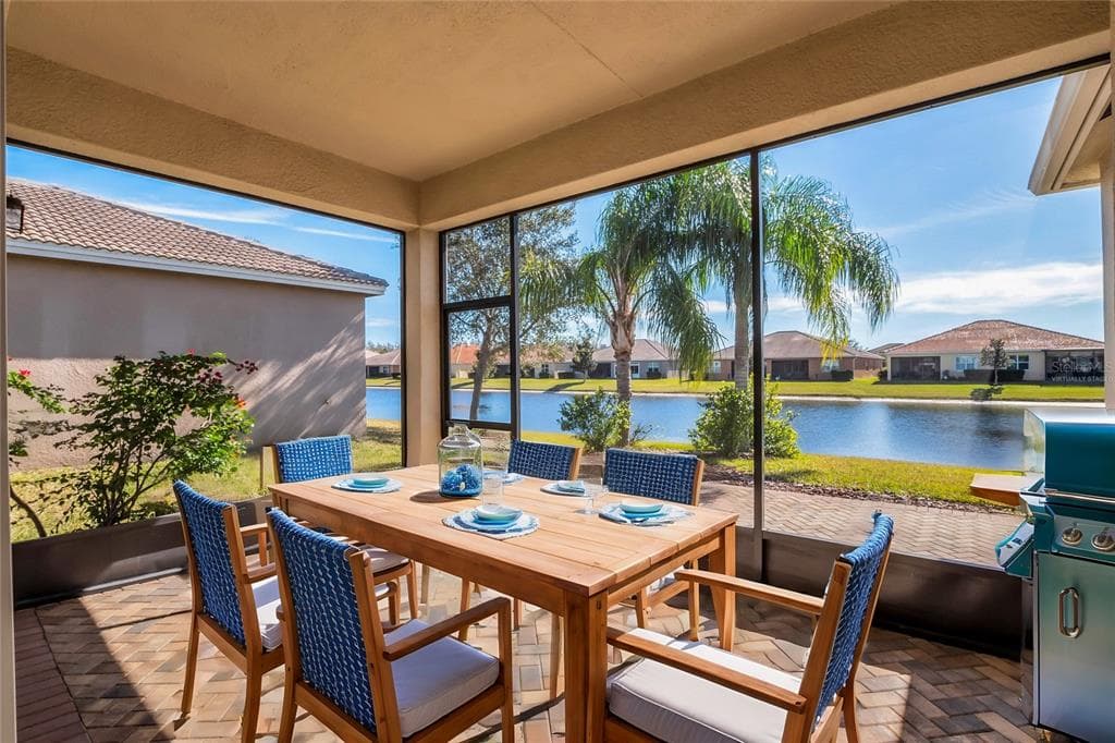 4846 SANDY GLEN WAY WIMAUMA, FL 33598