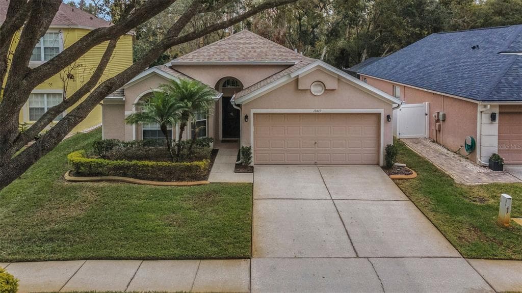 13415 STAGHORN ROAD TAMPA, FL 33626