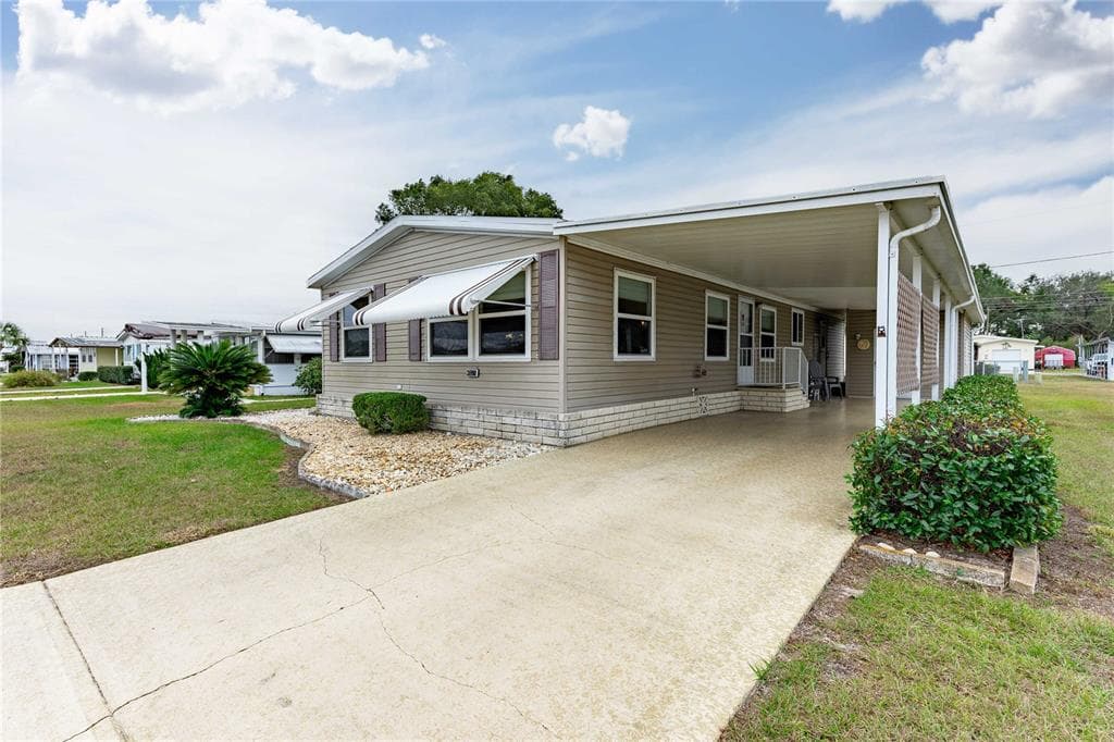 36900 GRACE AVENUE ZEPHYRHILLS, FL 33542