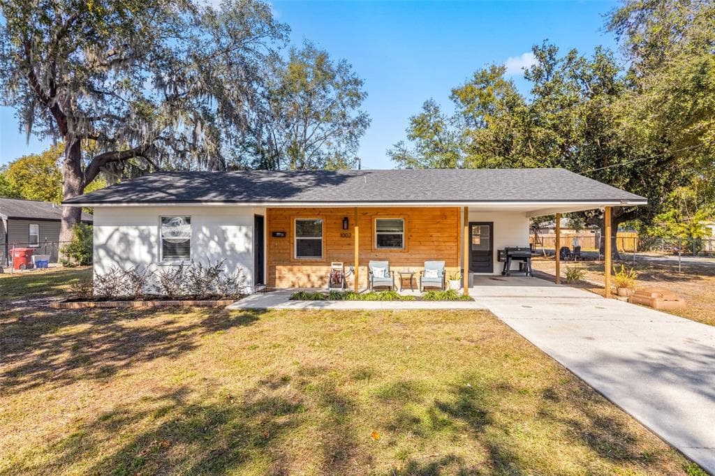 1002 W SPENCER STREET PLANT CITY, FL 33563