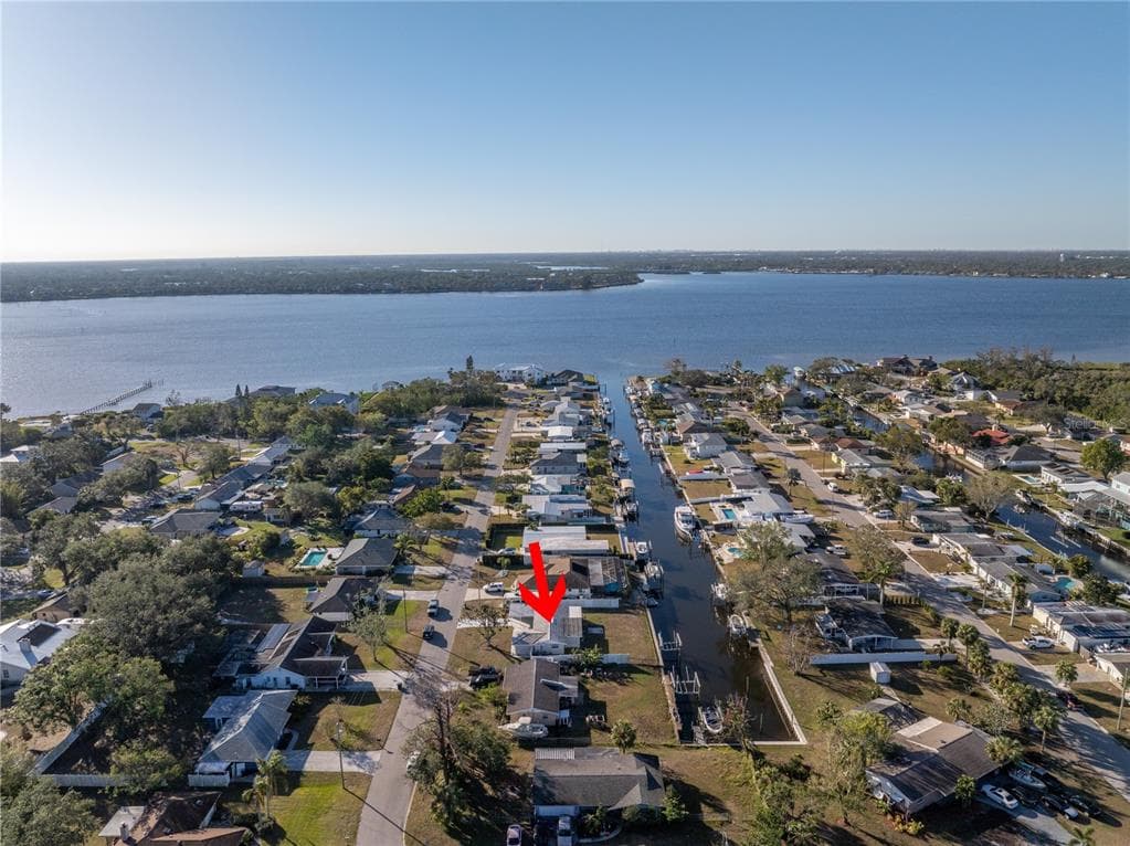 811 CAMELLIA AVENUE ELLENTON, FL 34222