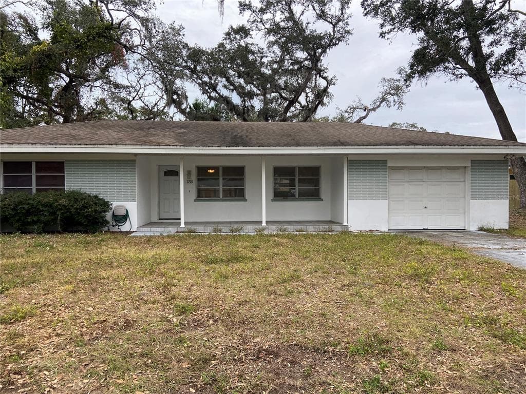 1701 VELMA DRIVE N LARGO, FL 33770
