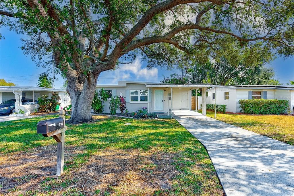 11559 104TH LANE LARGO, FL 33773