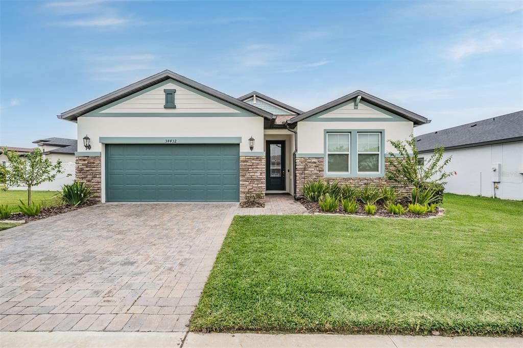 34432 WYNTHORNE PLACE WESLEY CHAPEL, FL 33545