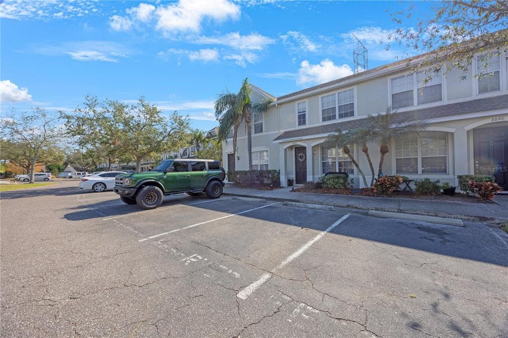 8844 CHRISTIE DRIVE LARGO, FL 33771