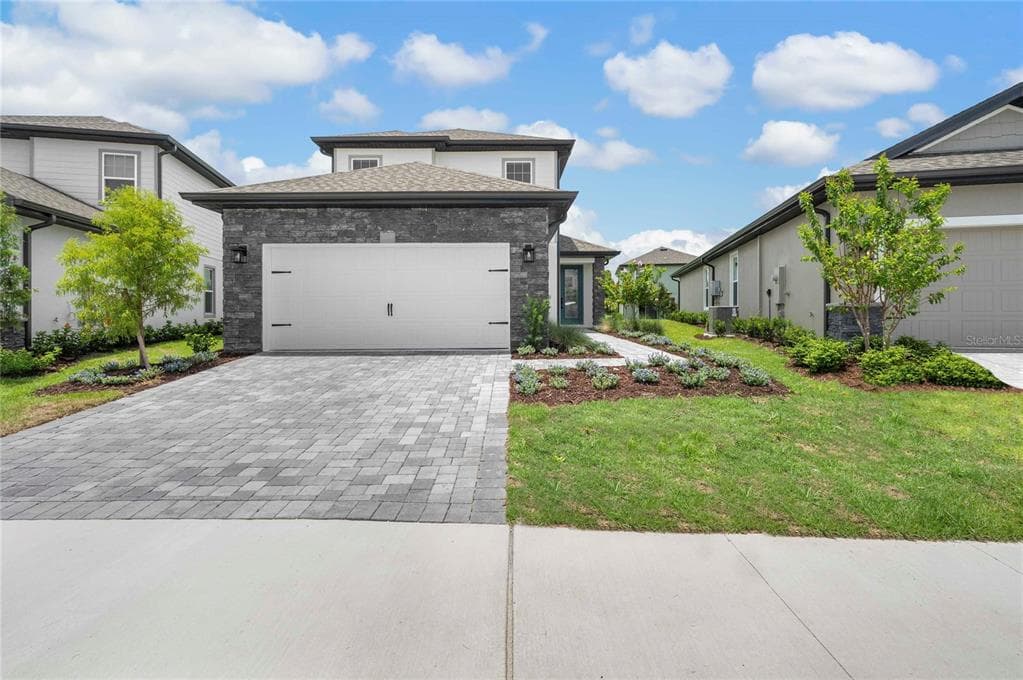 7748 SOMERSWORTH DRIVE KISSIMMEE, FL 34747