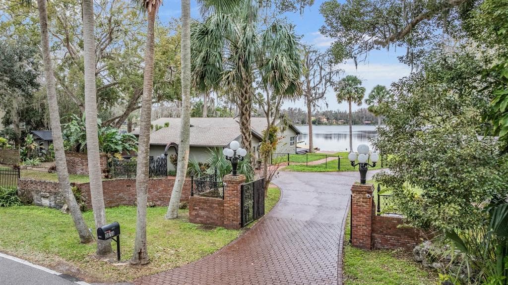 3614 CRENSHAW LAKE ROAD