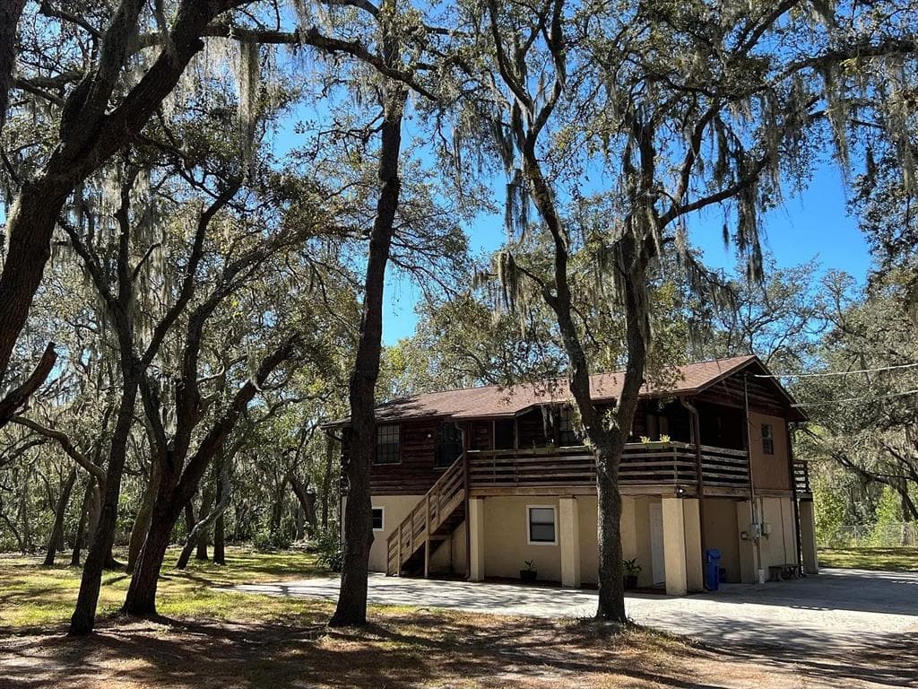 10945 MCMULLEN ROAD RIVERVIEW, FL 33569