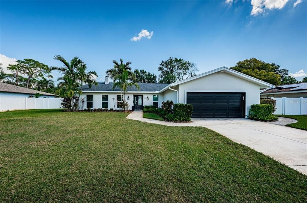 5265 DENVER STREET NE ST PETERSBURG, FL 33703