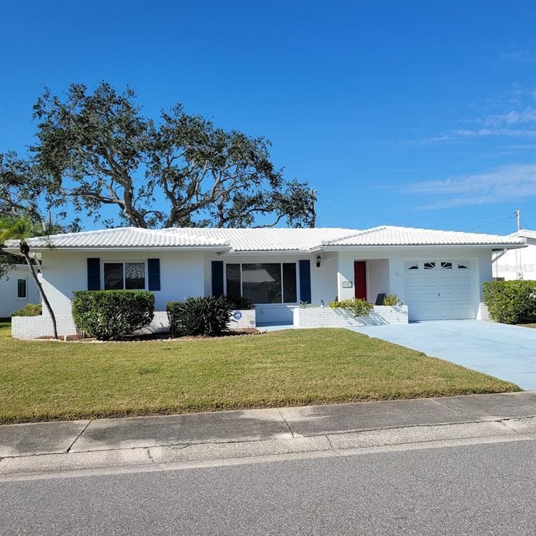 9608 41ST STREET N UNIT 2 PINELLAS PARK, FL 33782