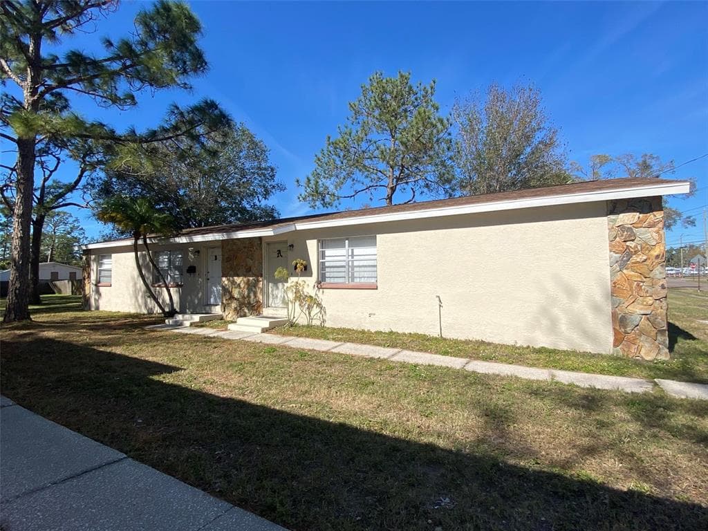 7746 62ND STREET N