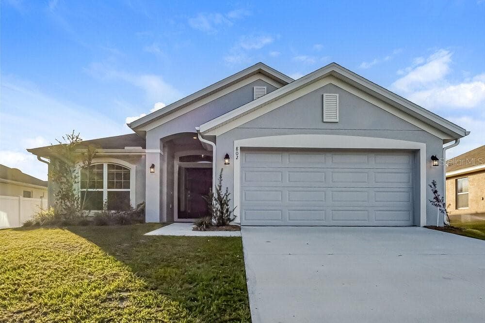 802 EDITH DRIVE FRUITLAND PARK, FL 34731