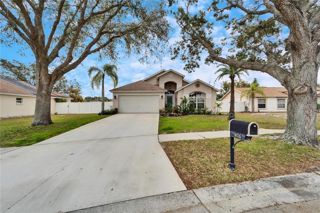 10735 DEEPBROOK DRIVE RIVERVIEW, FL 33569
